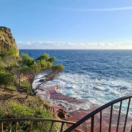 Sea View Duplex Yourhosthelper Apartmán